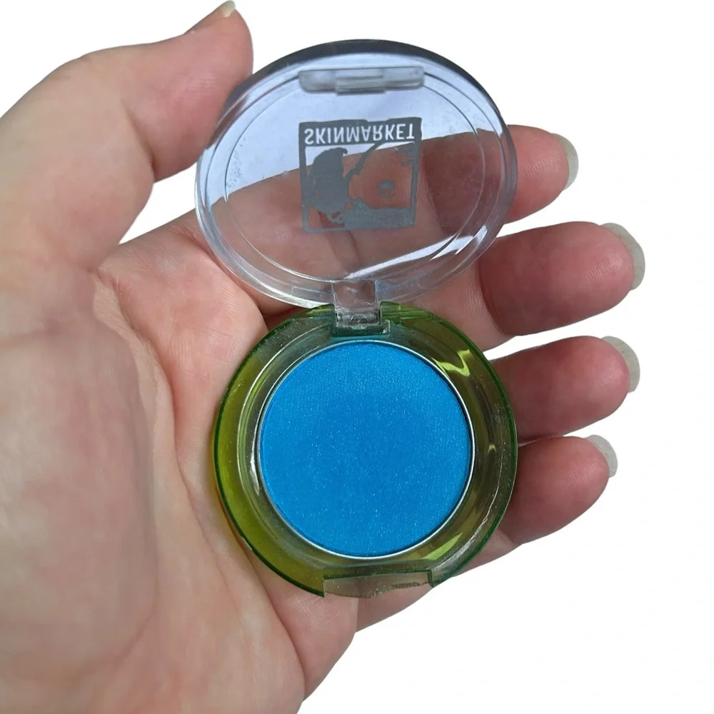 SALE Vintage Y2K SKINMARKET Retro Diva Shades Eyeshadow Bright Blue Rare Discont